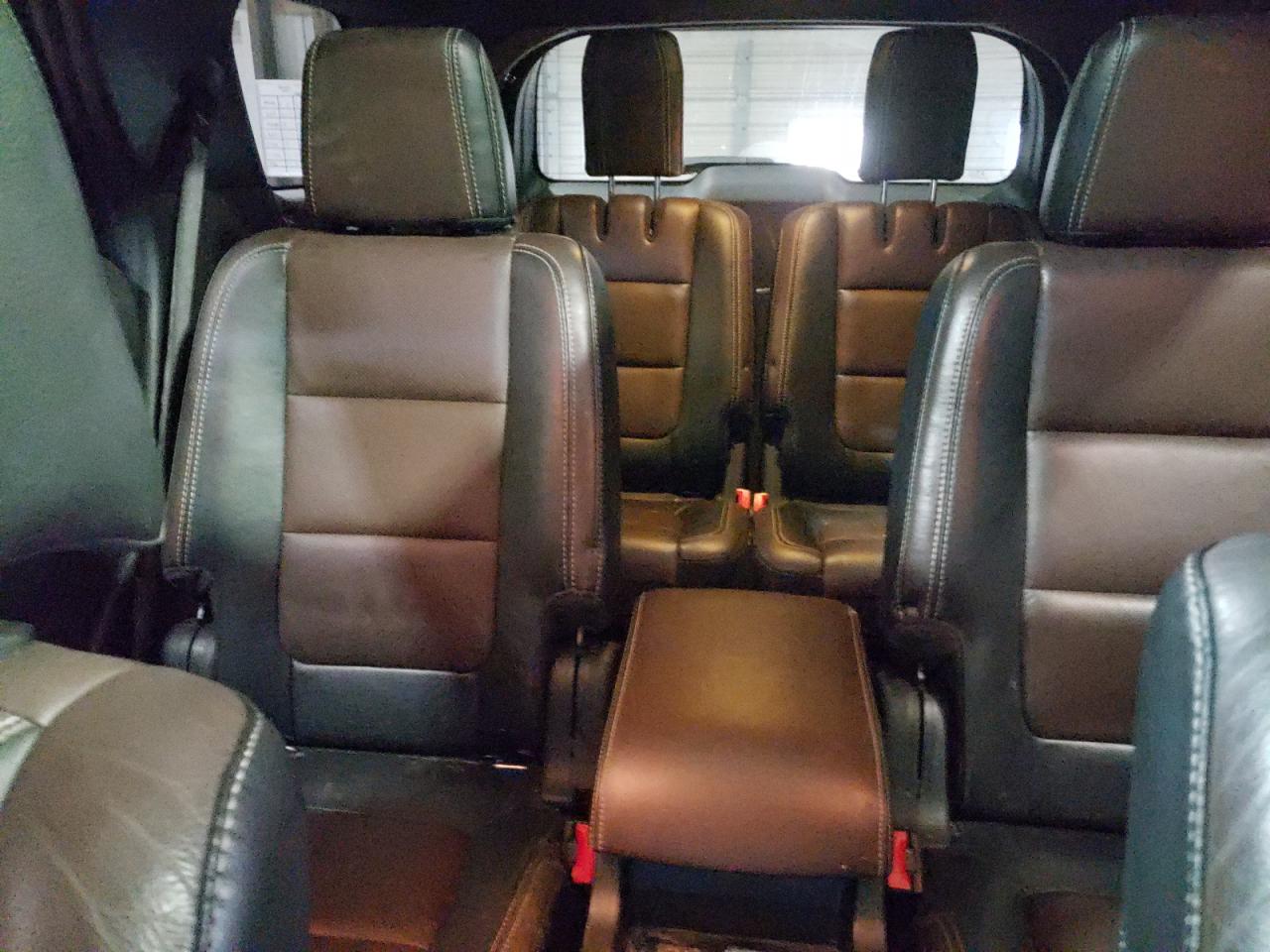 2014 Ford Explorer VIN 1FM5K8GT0EGA43584 Copart auction photo, rear end / minor dent/scratches damage thumbnail 10