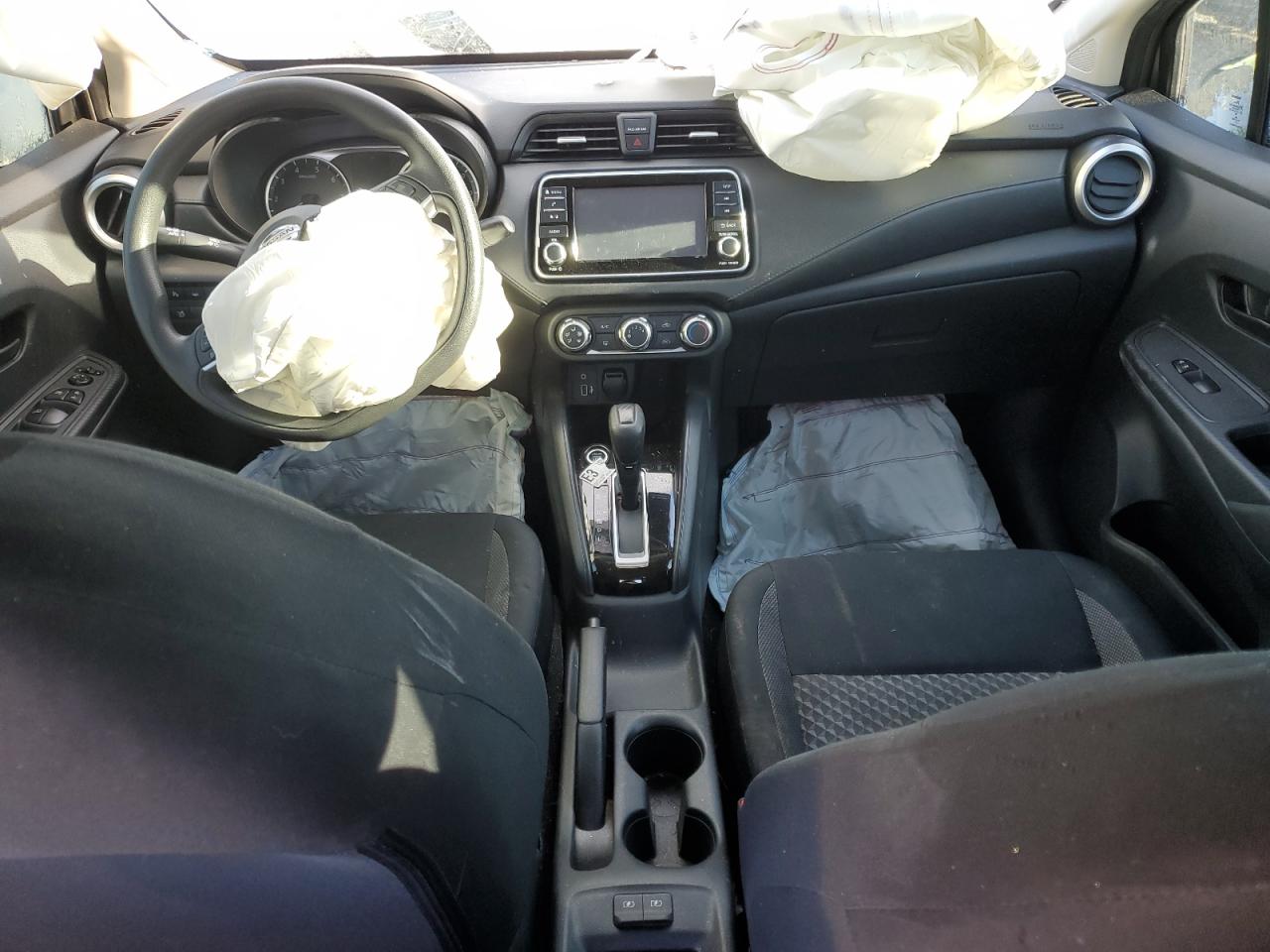 2020 Nissan Versa VIN 3N1CN8DV1LL811934 Copart auction photo, front end / side damage thumbnail 8