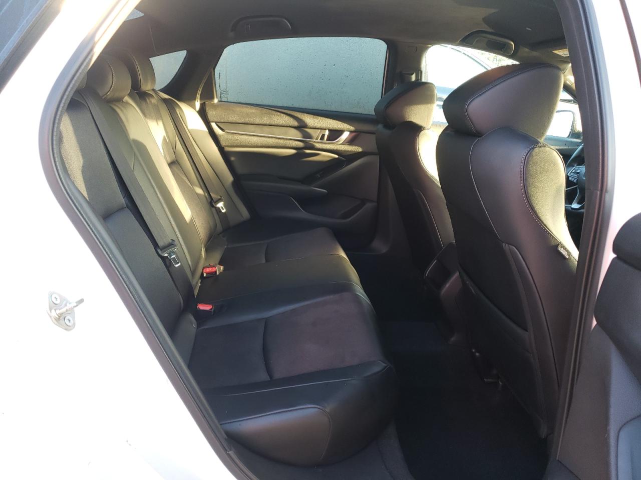 2018 Honda Accord VIN 1HGCV1F3XJA165332 Copart auction photo, rear end / front end damage thumbnail 10