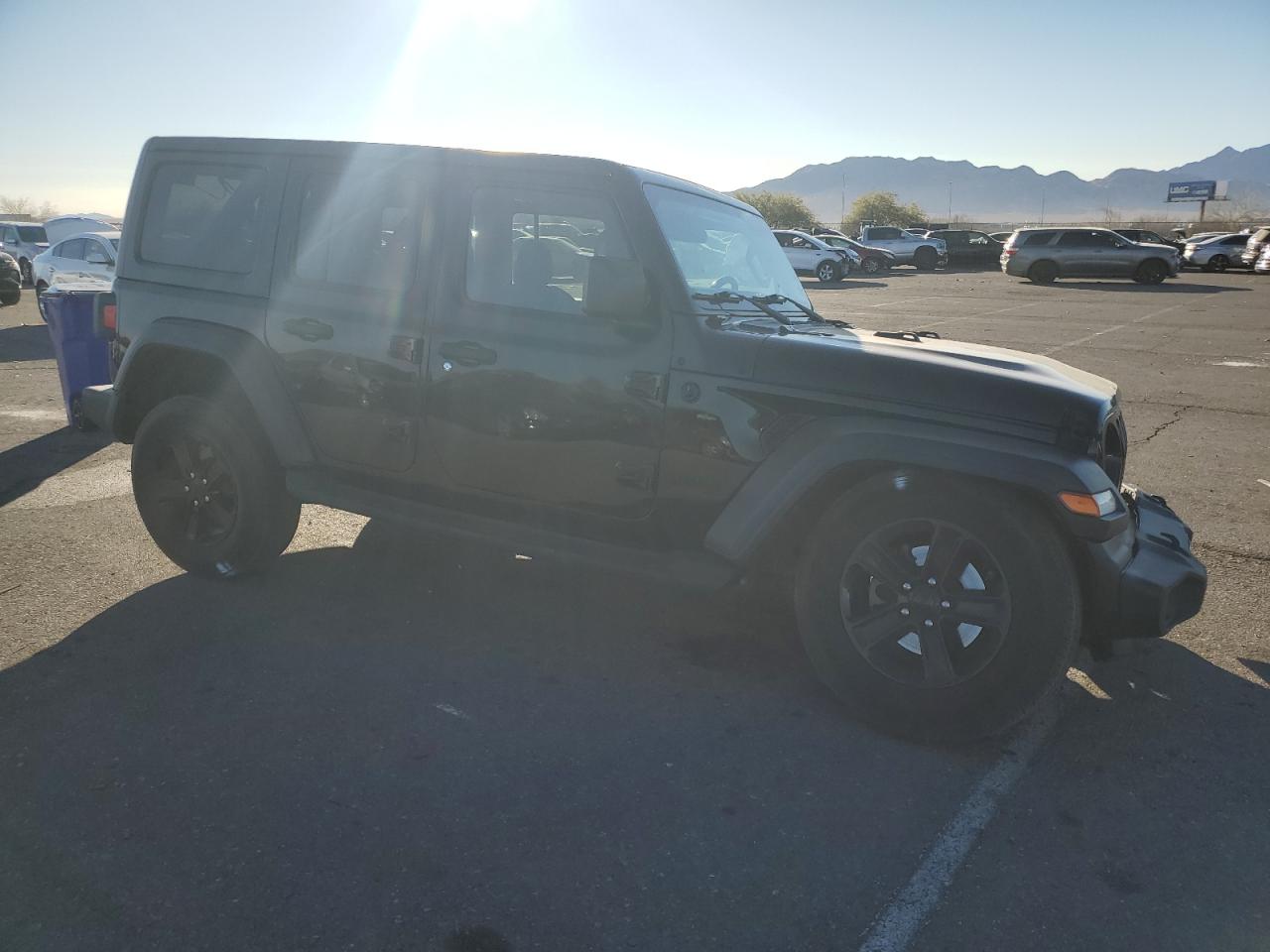 2020 Jeep Wrangler VIN 1C4HJXDG1LW186178 Copart auction photo, front end / undercarriage damage thumbnail 4