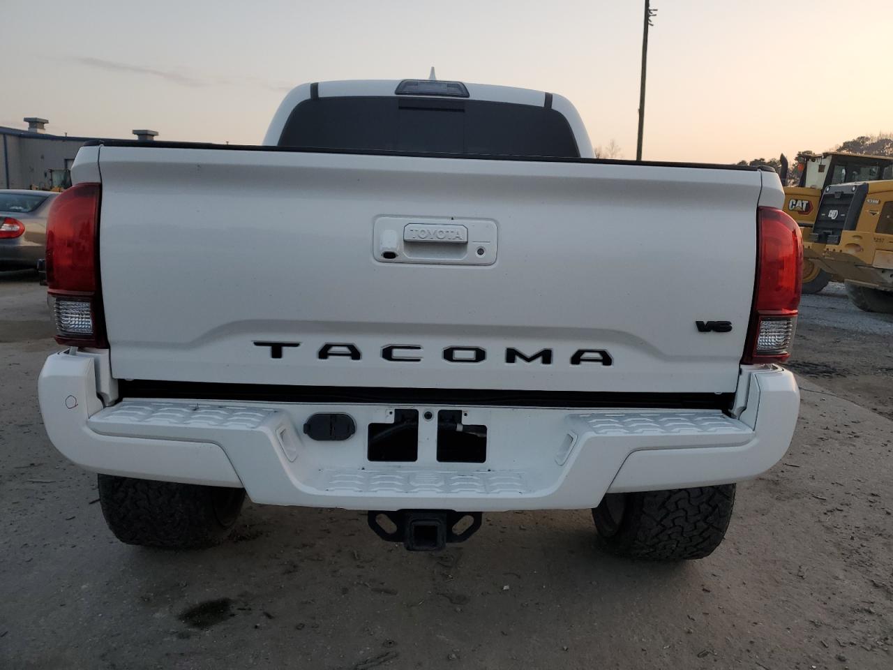 2018 Toyota Tacoma VIN 3TMCZ5AN2JM148479 Copart auction photo, front end / undercarriage damage thumbnail 6