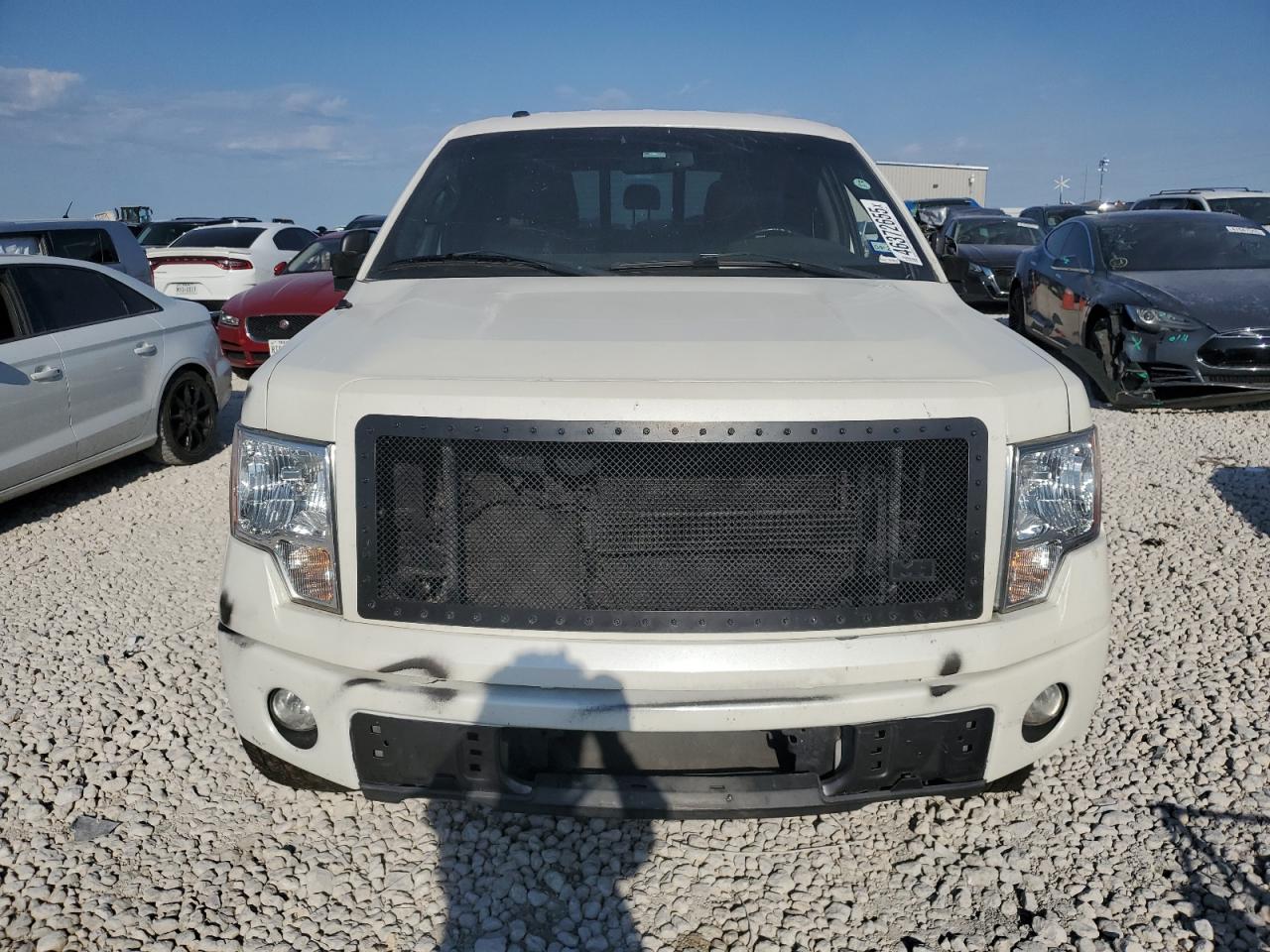 2013 Ford F-150 VIN 1FTFW1CF0DFB49560 Copart auction photo, vandalism damage thumbnail 5