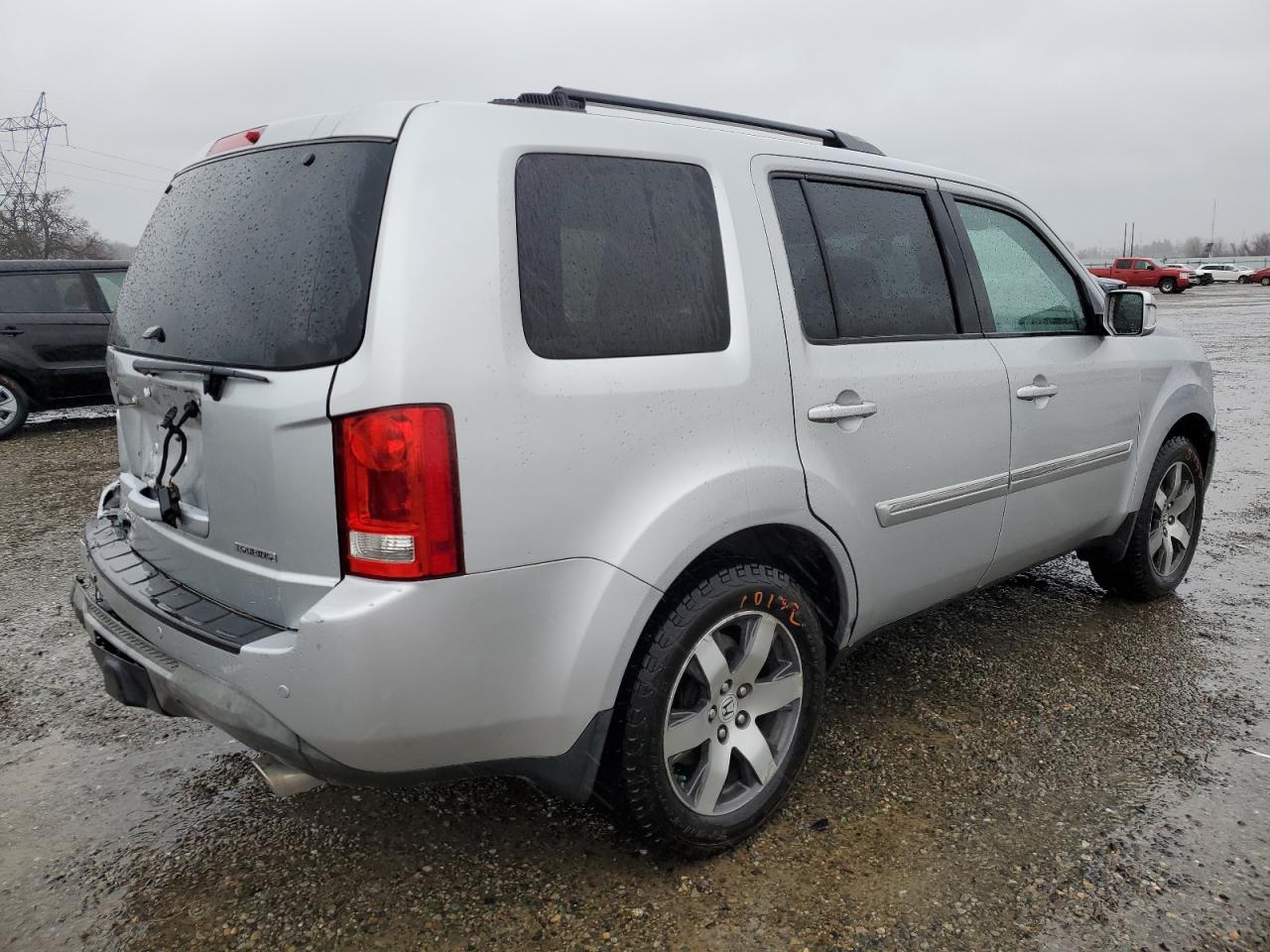 2012 Honda Pilot VIN 5FNYF3H92CB032248 Copart auction photo, mechanical / rear end damage thumbnail 3