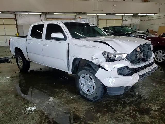 2020 Toyota Tacoma VIN 3TMCZ5ANXLM310488 Copart auction photo, front end / rear end damage thumbnail 14