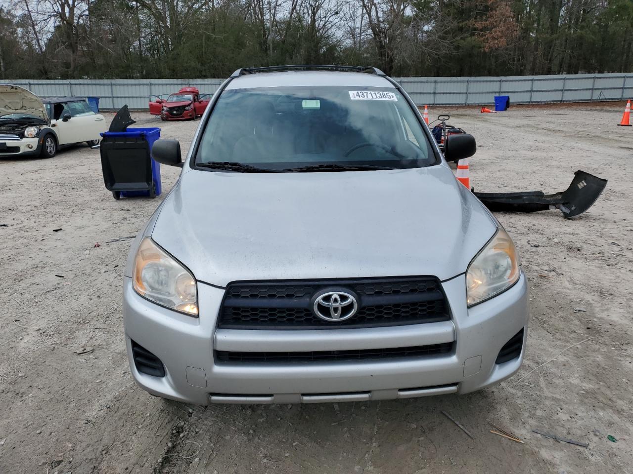 2011 Toyota RAV 4 VIN 2T3ZF4DV0BW083690 Copart auction photo, rear end damage thumbnail 5