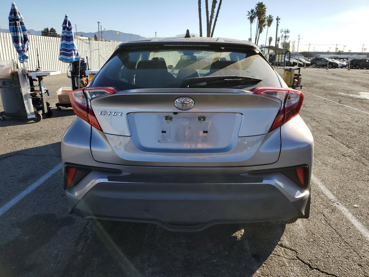 2020 Toyota C-HR VIN JTNKHMBX5L1084944 Copart auction photo, side / minor dent/scratches damage thumbnail 6