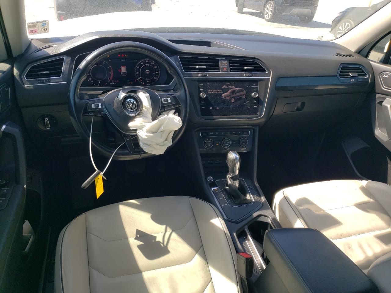 2018 Volkswagen Tiguan VIN 3VV5B7AX5JM026002 Copart auction photo, front end damage thumbnail 8