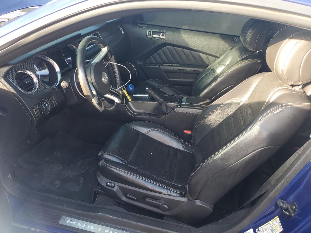 2013 Ford Mustang VIN 1ZVBP8CF4D5200274 Copart auction photo, side / rear end damage thumbnail 7