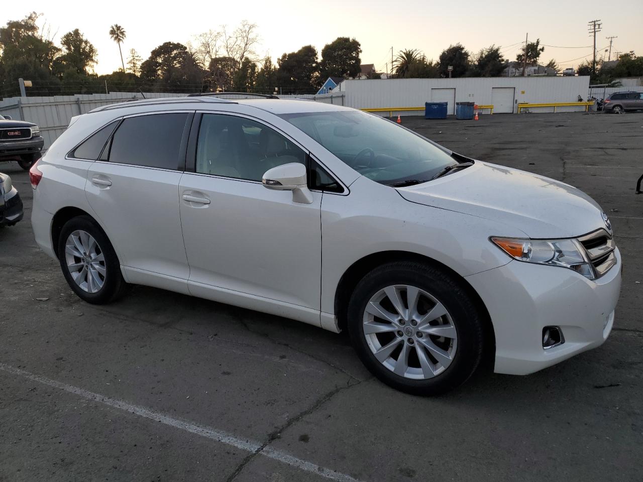 2013 Toyota Venza VIN 4T3ZA3BB1DU071844 Copart auction photo, mechanical damage thumbnail 4