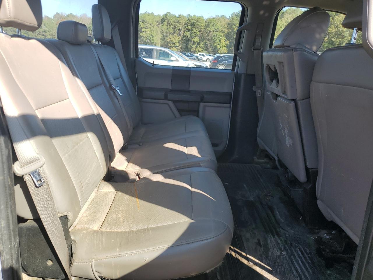 2019 Ford F250 VIN 1FT7W2AT8KEG16049 Copart auction photo, side / minor dent/scratches damage thumbnail 10