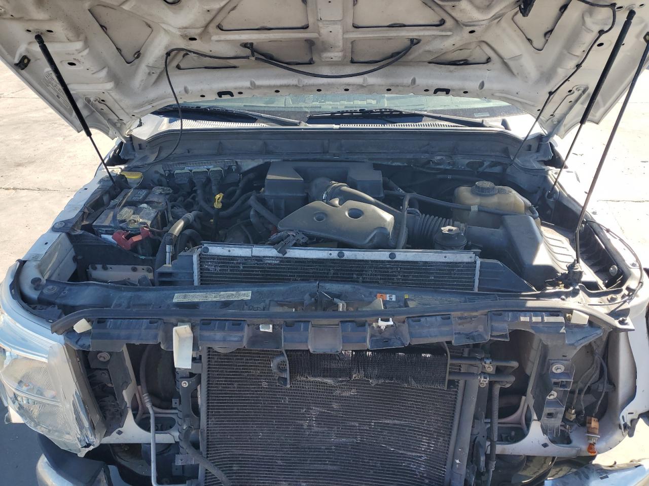 2012 Ford F250 VIN 1FT7W2A62CEA73065 Copart auction photo, front end damage thumbnail 11