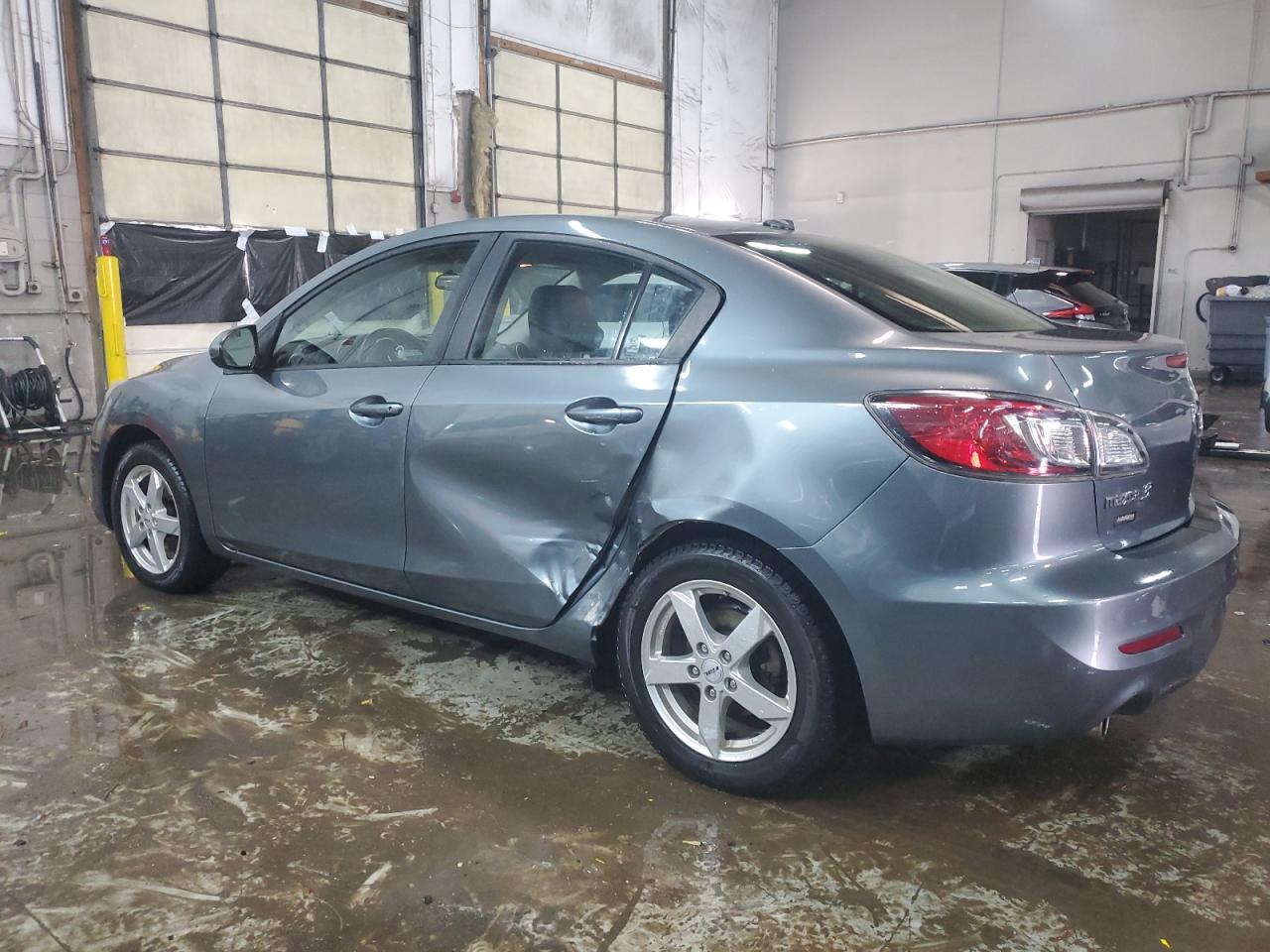2012 Mazda 3 VIN JM1BL1W77C1603925 Copart auction photo, side / rear end damage thumbnail 2