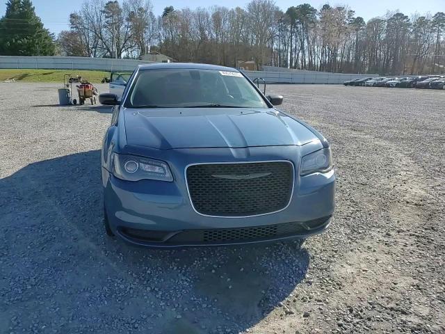 2021 Chrysler 300 VIN 2C3CCAAG3MH516168 Copart auction photo, rear end damage thumbnail 10