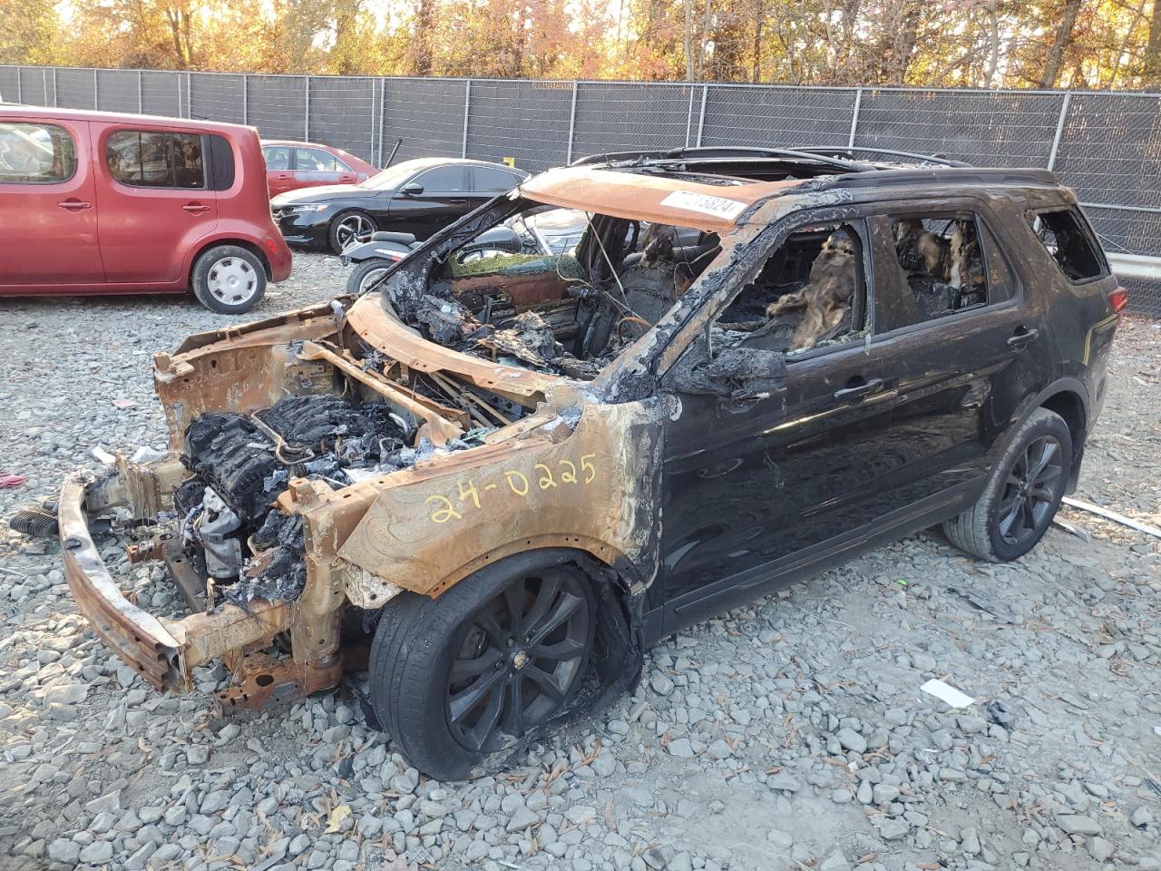 2017 Ford Explorer VIN 1FM5K8D89HGB38245