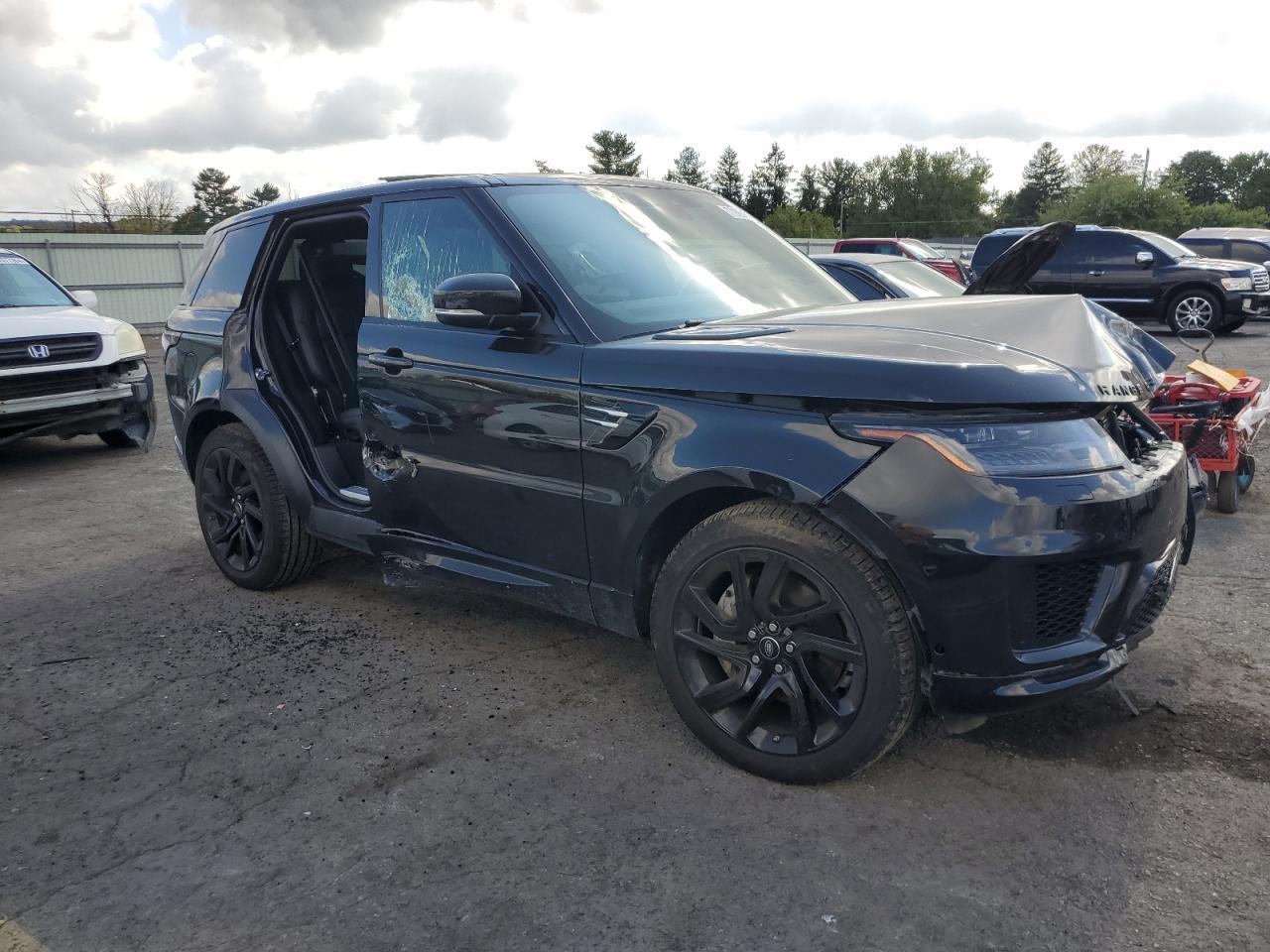 2019 Land Rover Range Rover VIN SALWR2RV4KA842291 Copart auction photo, front end / side damage thumbnail 4