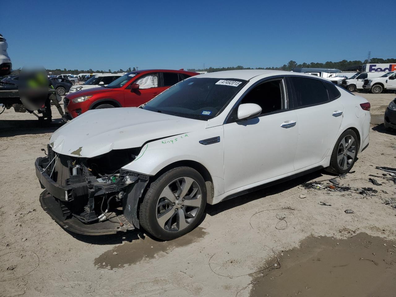 2019 KIA Optima VIN 5XXGT4L36KG316765