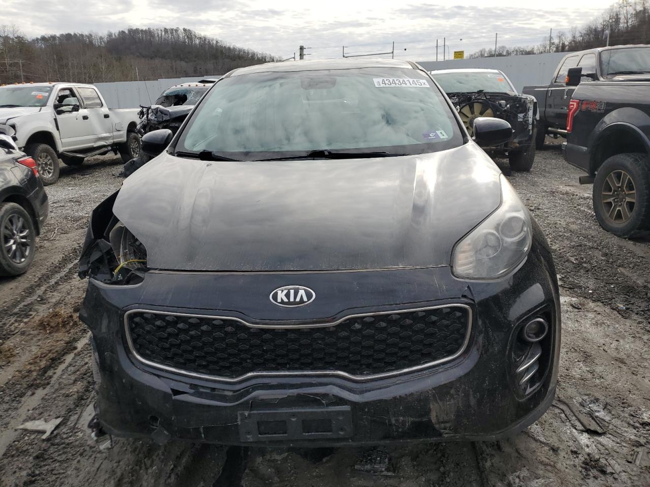 2017 KIA Sportage VIN KNDPMCACXH7258378 Copart auction photo, front end damage thumbnail 5