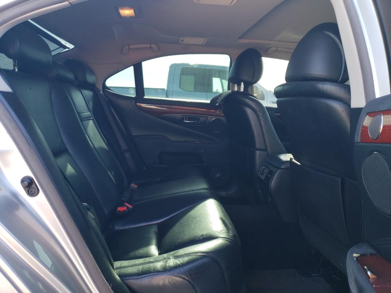 2011 Lexus LS VIN JTHCL5EF1B5011883 Copart auction photo, all over damage thumbnail 10