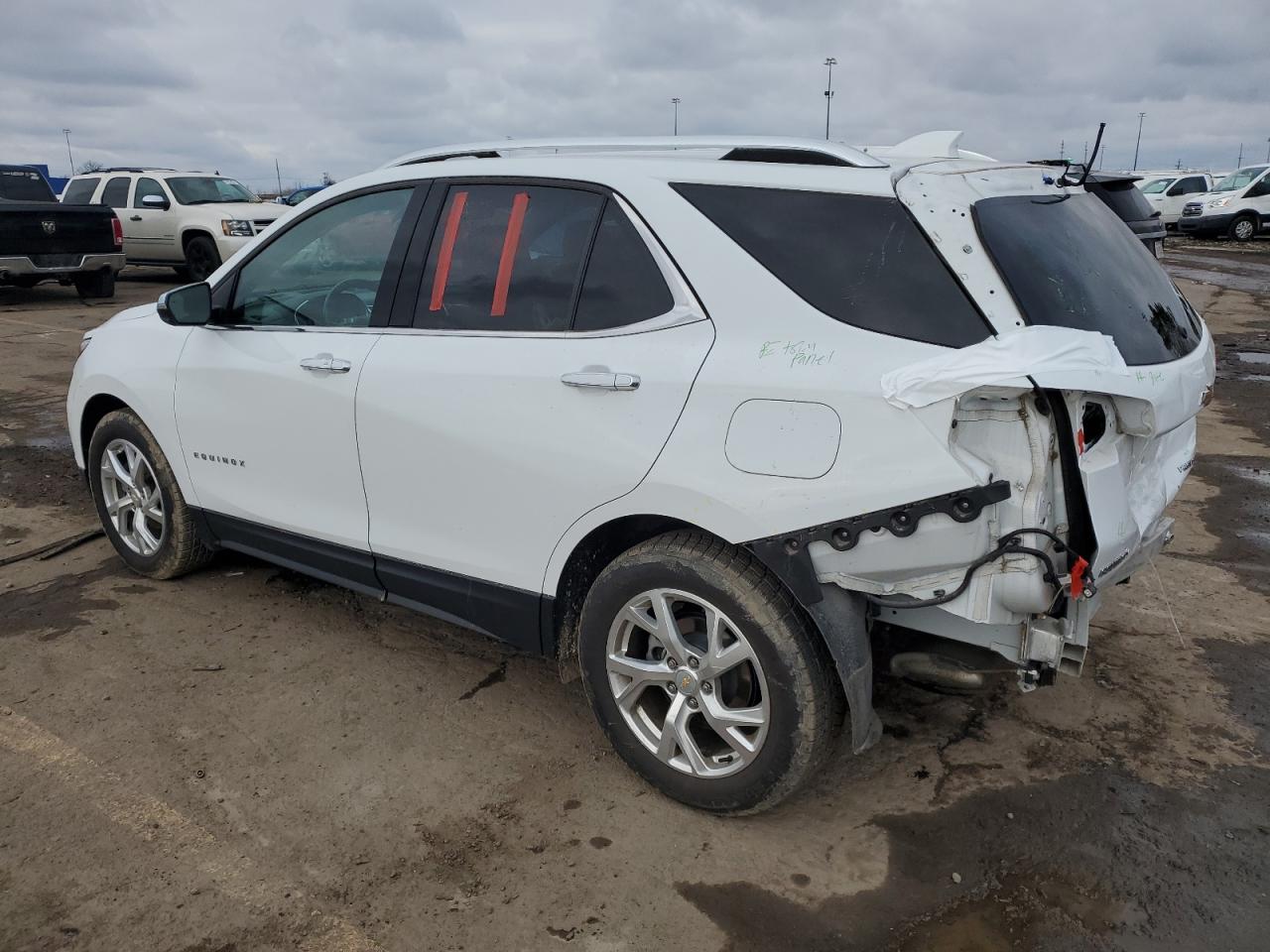 2020 Chevrolet Equinox VIN 2GNAXNEV3L6133601 Copart auction photo, rear end damage thumbnail 2