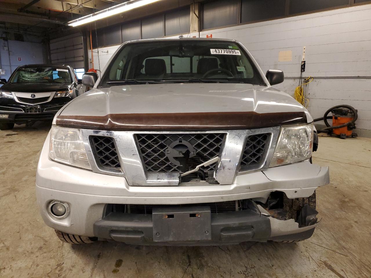 2015 Nissan Navara (Frontier) VIN 1N6AD0FV1FN703126 Copart auction photo, front end damage thumbnail 5