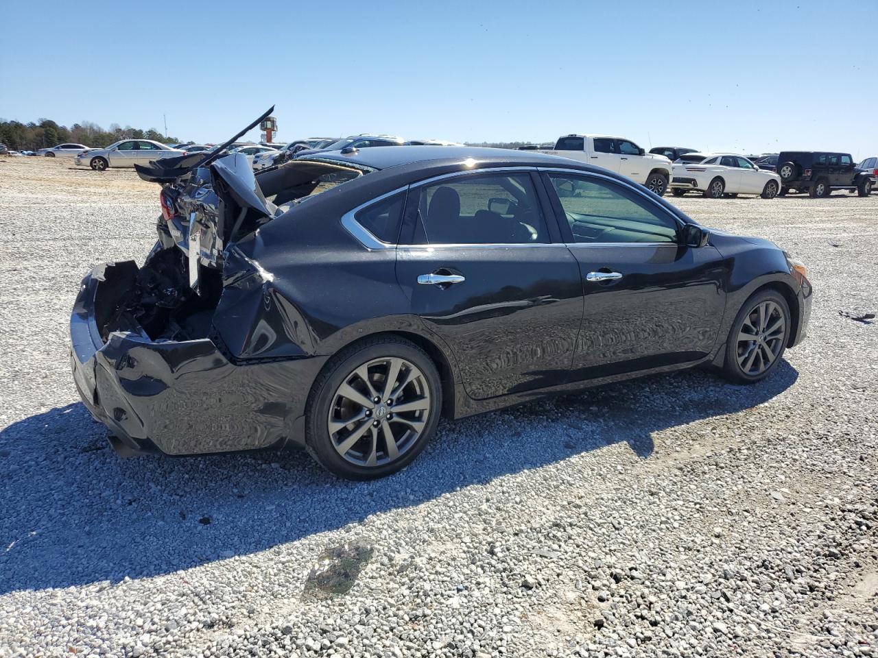2018 Nissan Altima VIN 1N4AL3APXJC276801 Copart auction photo, rear end / minor dent/scratches damage thumbnail 3
