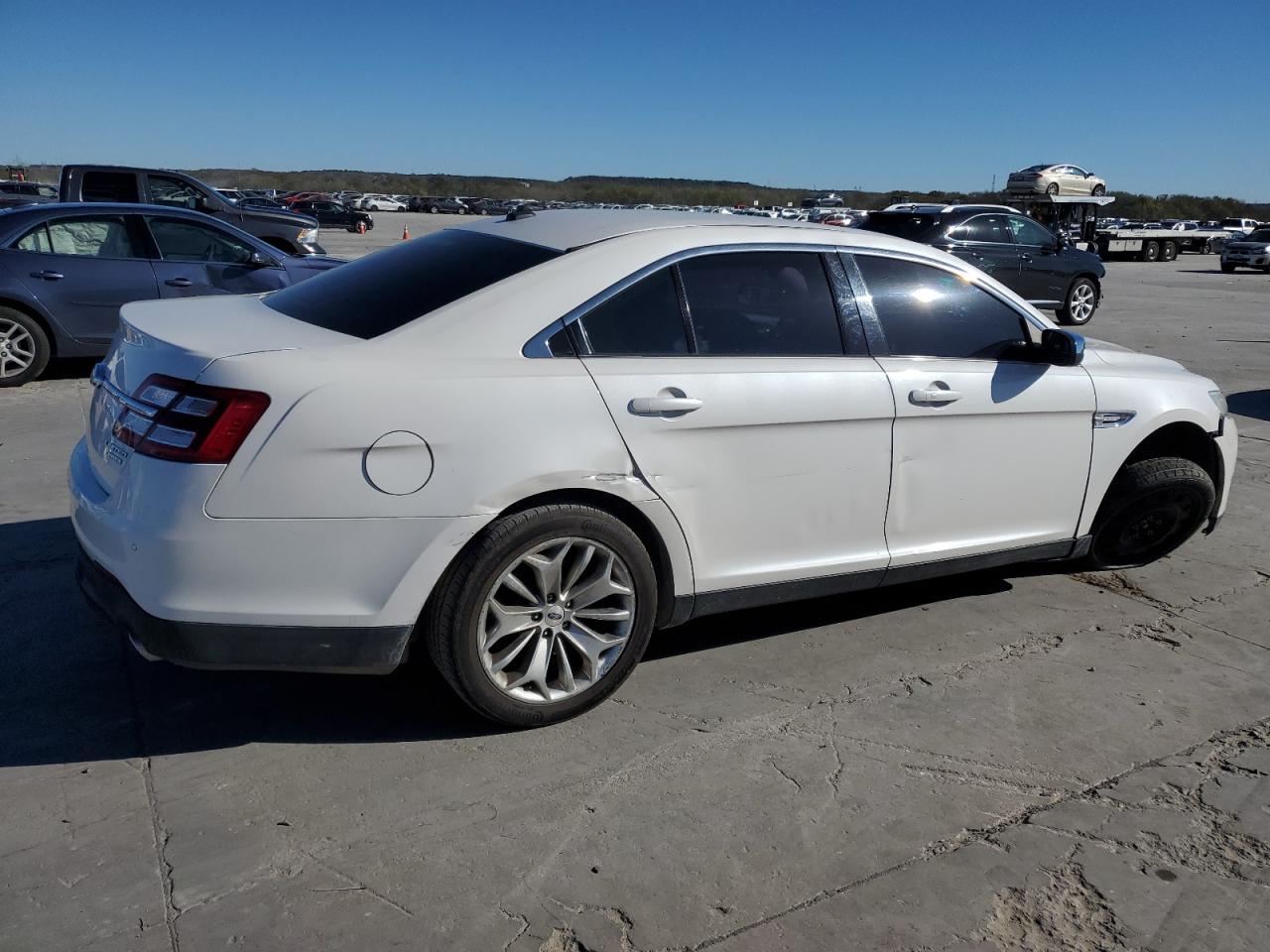 2015 Ford Taurus VIN 1FAHP2F80FG146606 Copart auction photo, side / front end damage thumbnail 3