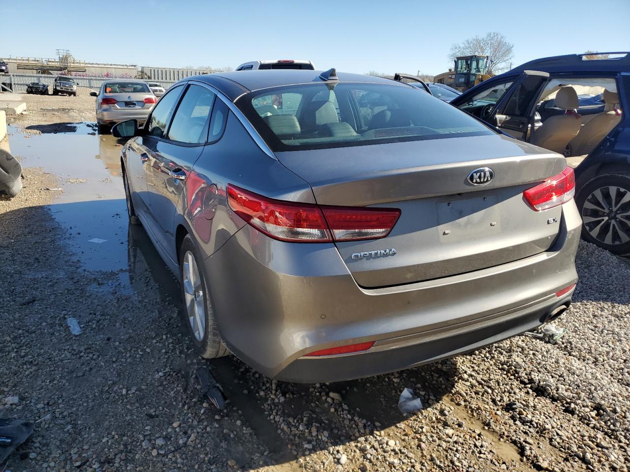 2018 KIA Optima VIN 5XXGU4L30JG199955 Copart auction photo, front end damage thumbnail 2