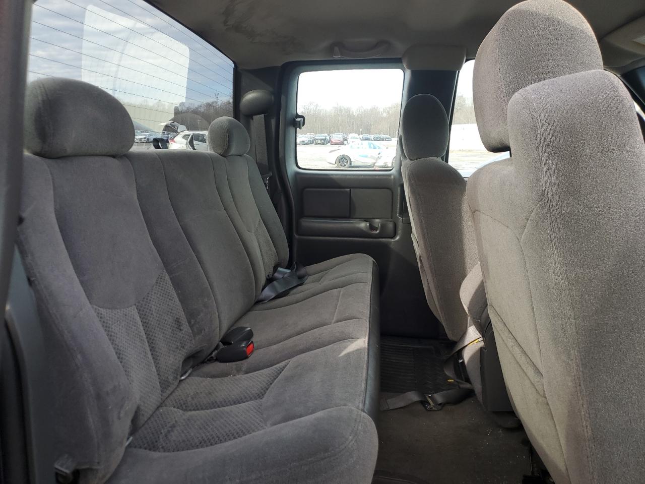 2005 Chevrolet Silverado VIN 2GCEC19V451105623 Copart auction photo, all over / minor dent/scratches damage thumbnail 10