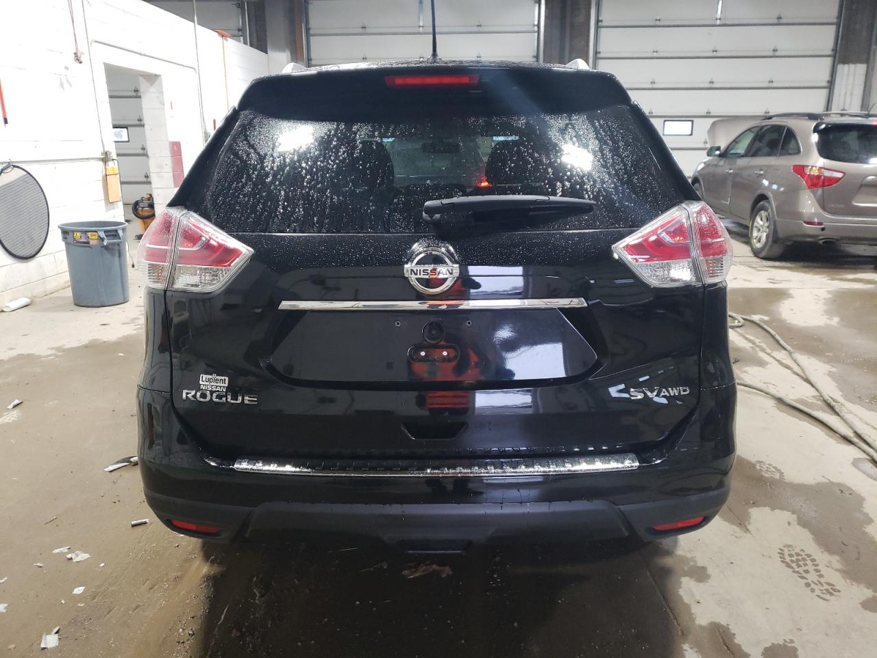 2015 Nissan Rogue VIN KNMAT2MVXFP507324 Copart auction photo, front end / side damage thumbnail 6