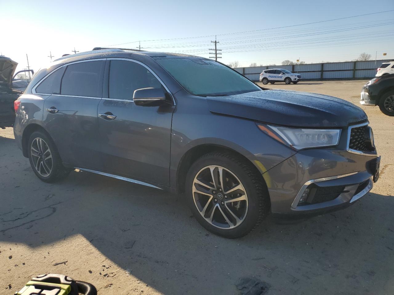 2017 Acura MDX VIN 5FRYD4H85HB010334 Copart auction photo, front end / undercarriage damage thumbnail 4