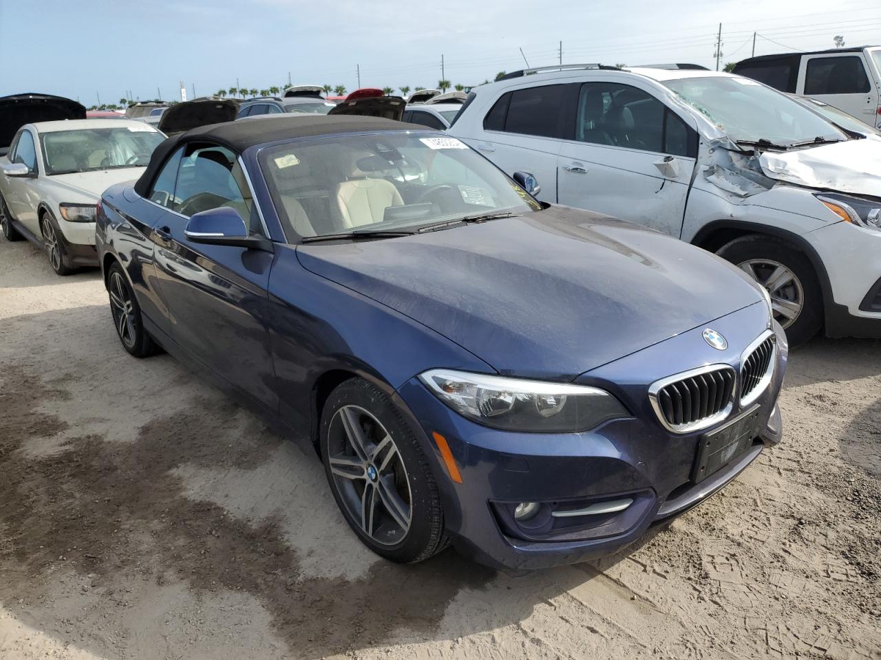 2017 BMW 2er VIN WBA2M9C33HV717821 Copart auction photo, water/flood damage thumbnail 4