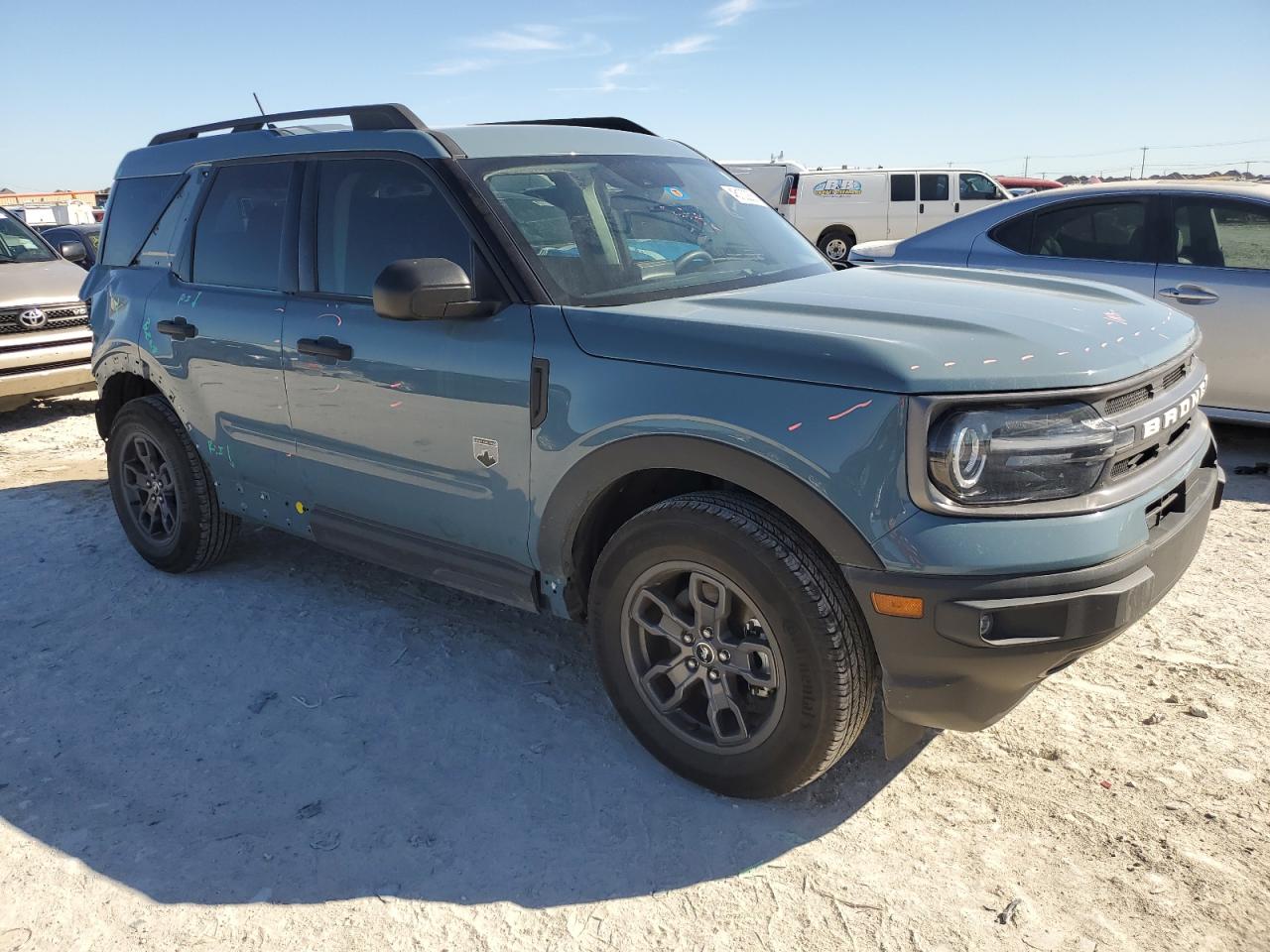 2021 Ford Bronco VIN 3FMCR9B6XMRA11372 Copart auction photo, rear end / minor dent/scratches damage thumbnail 4
