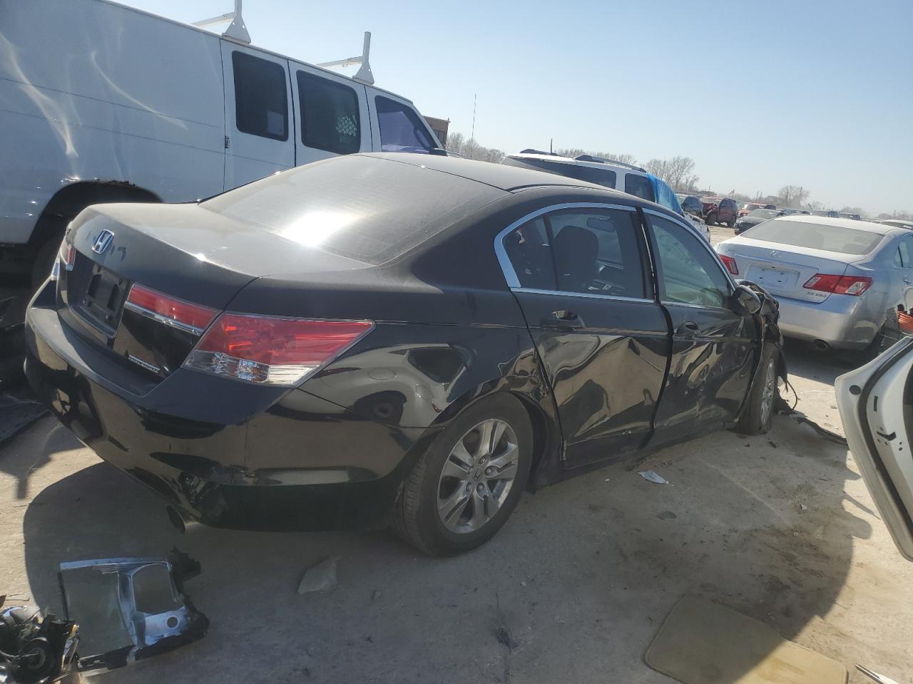 2012 Honda Accord VIN 1HGCP2F69CA003253 Copart auction photo, side / front end damage thumbnail 3
