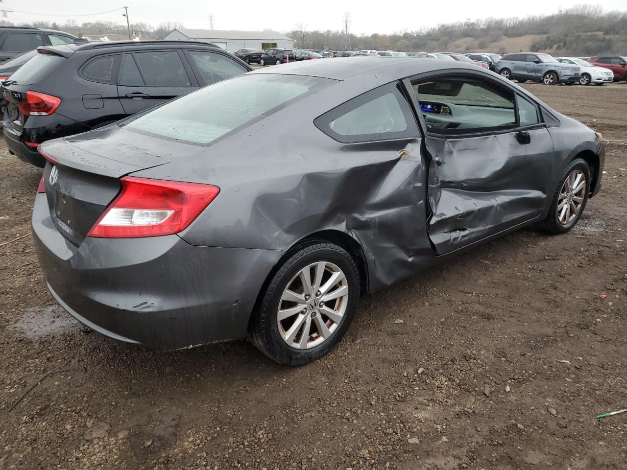2012 Honda Civic VIN 2HGFG3B09CH514189 Copart auction photo, side / front end damage thumbnail 3
