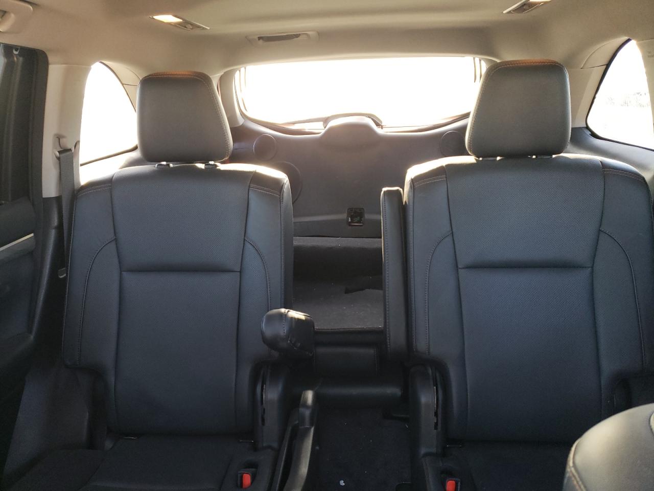 2017 Toyota Highlander VIN 5TDYZRFH2HS213227 Copart auction photo, rear end damage thumbnail 10
