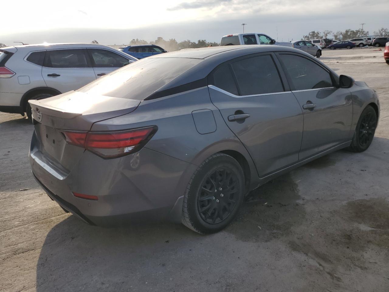 2022 Nissan Sentra VIN 3N1AB8BV5NY212298 Copart auction photo, water/flood damage thumbnail 3