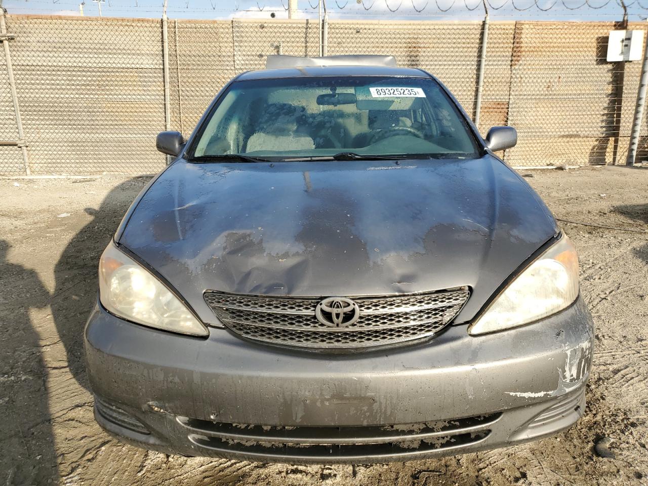 2004 Toyota Camry VIN 4T1BE32K34U818374 Copart auction photo, rear end damage thumbnail 5