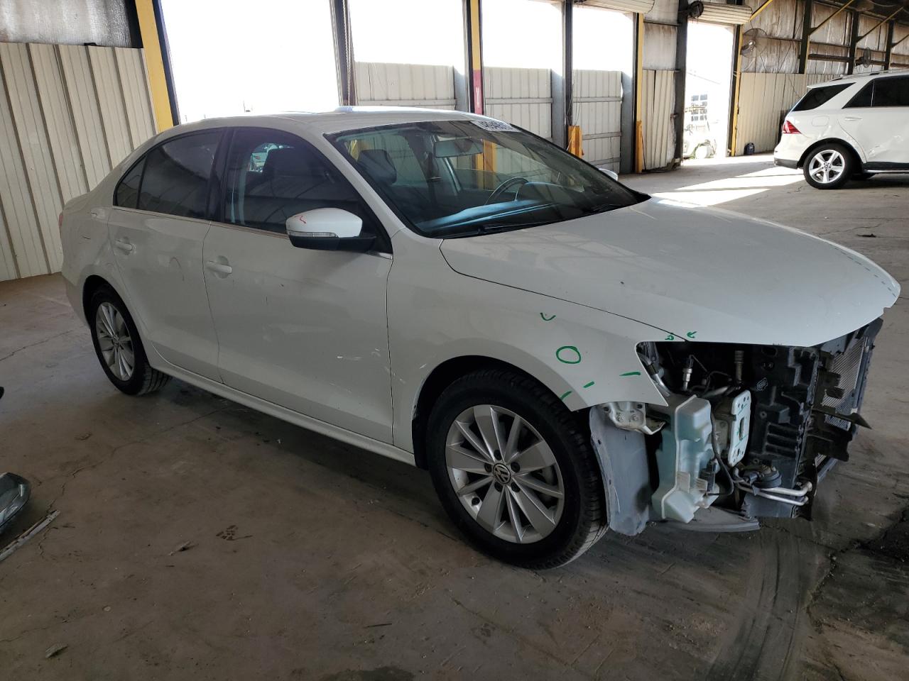 2015 Volkswagen Jetta VIN 3VWD17AJ6FM355899 Copart auction photo, front end damage thumbnail 4