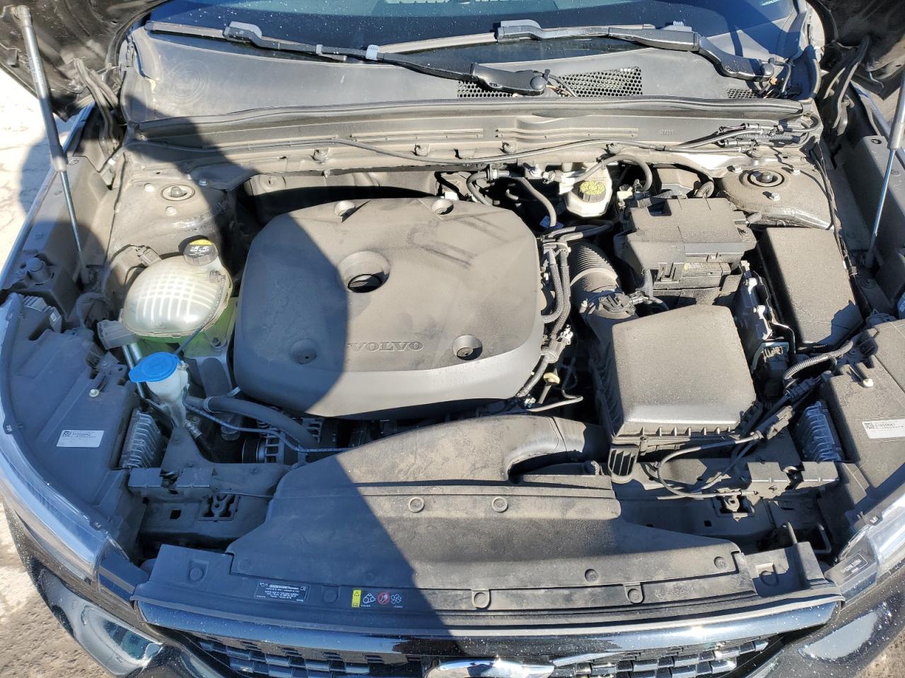 2020 Volvo XC40 VIN YV4162UM4L2339944 Copart auction photo, water/flood / rear end damage thumbnail 12