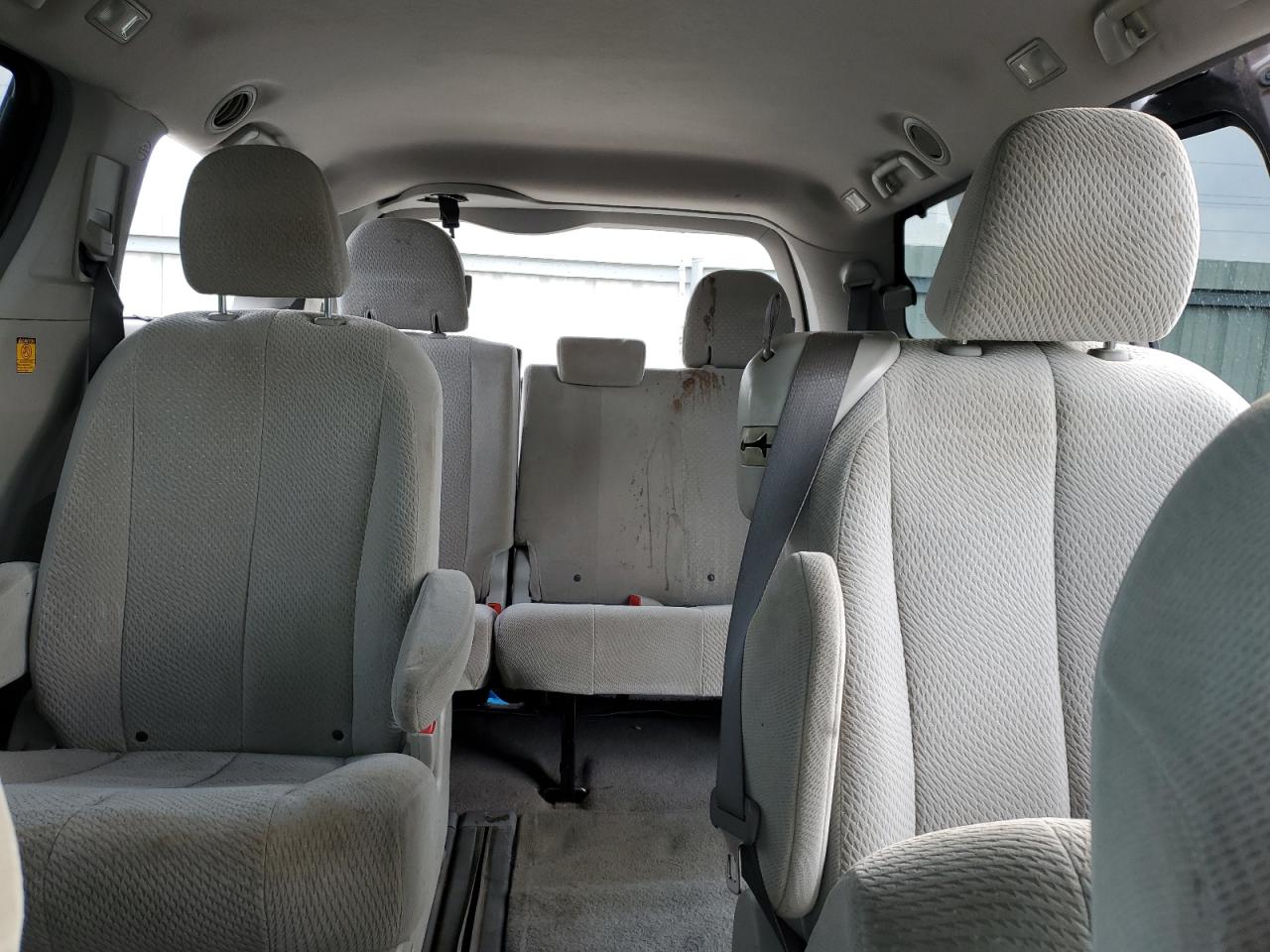 2011 Toyota Sienna VIN 5TDKK3DC2BS006178 Copart auction photo, all over / rear end damage thumbnail 10