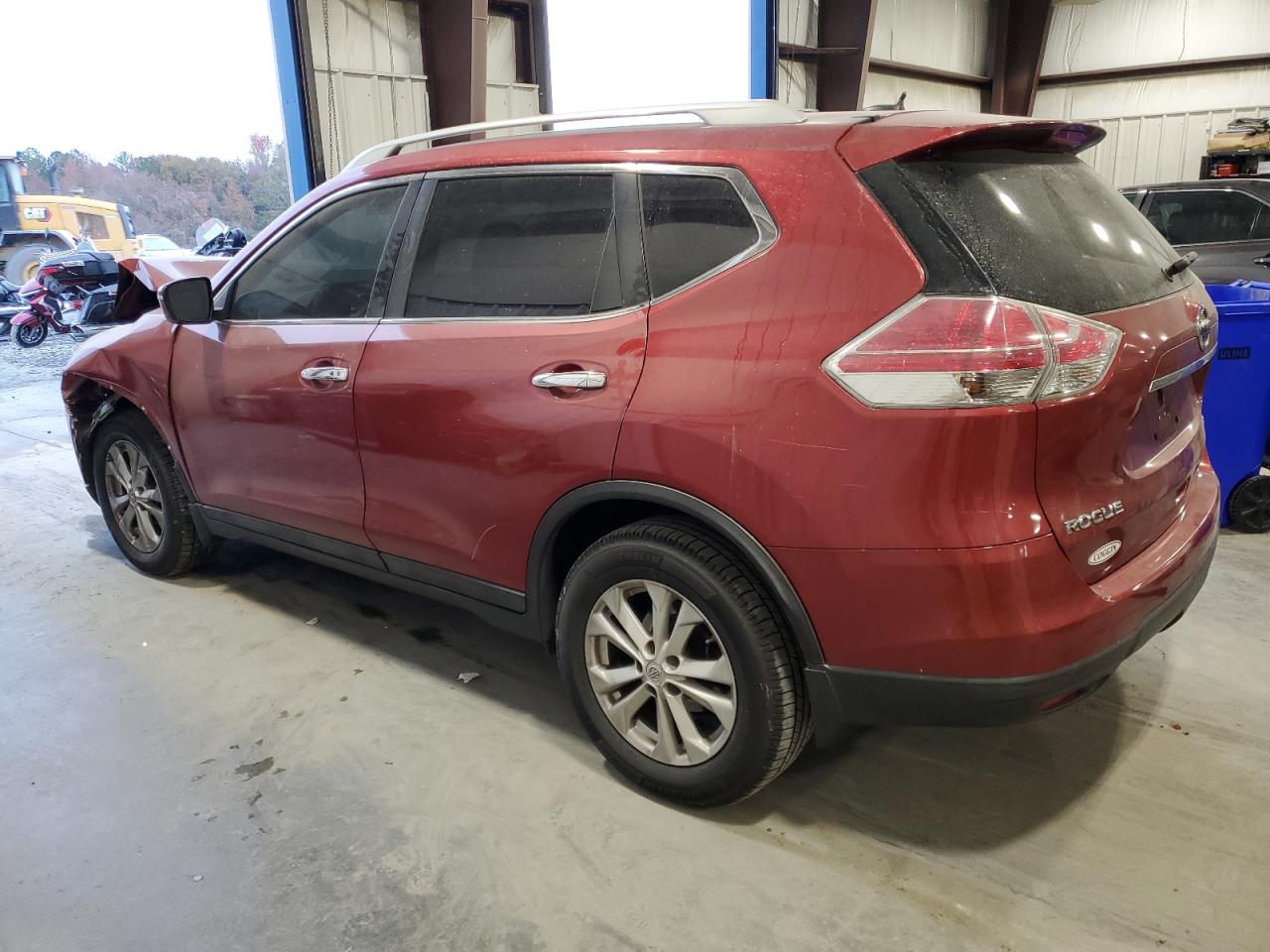 2016 Nissan Rogue VIN 5N1AT2MT3GC764232 Copart auction photo, front end damage thumbnail 2