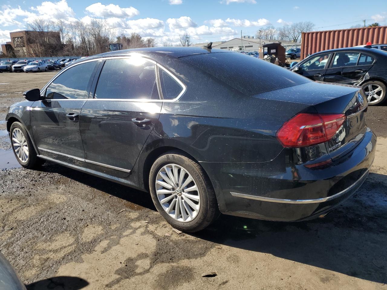 2016 Volkswagen Passat VIN 1VWBT7A39GC039175 Copart auction photo, front end damage thumbnail 2