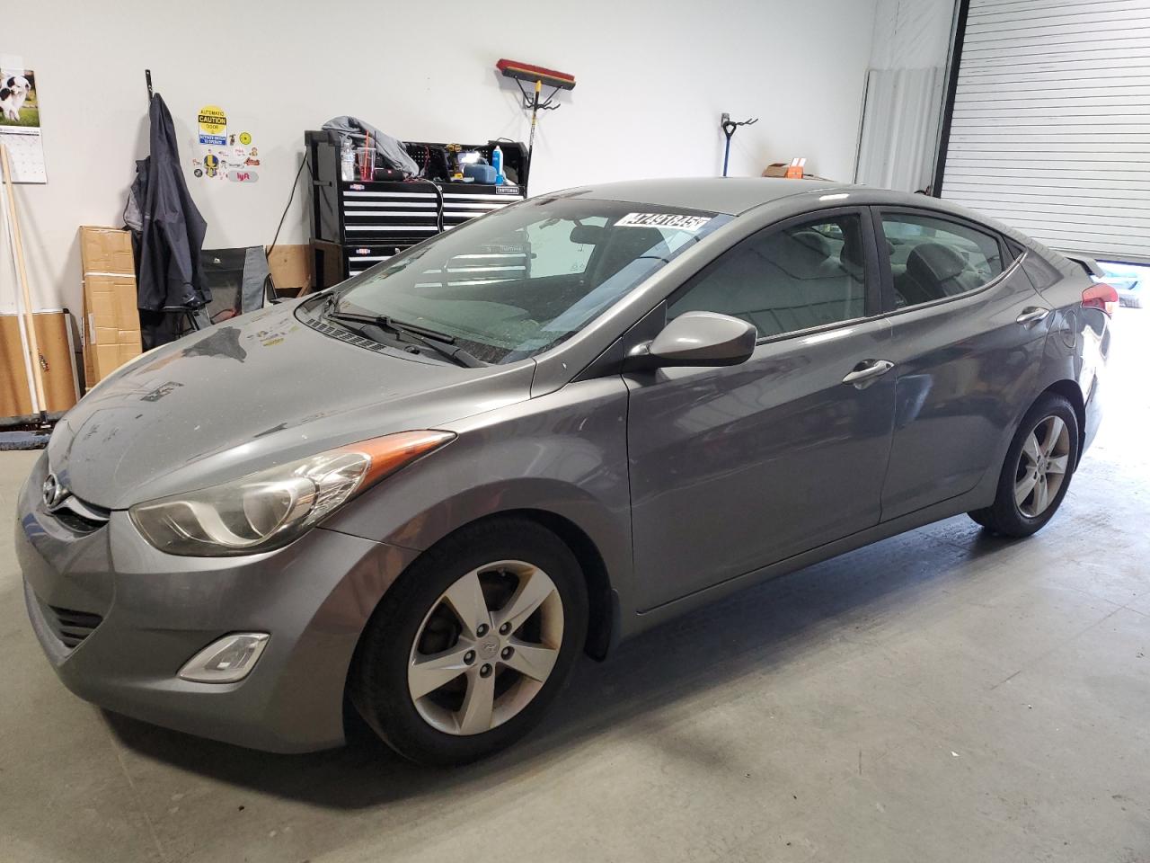 2013 Hyundai Elantra VIN 5NPDH4AE5DH397337