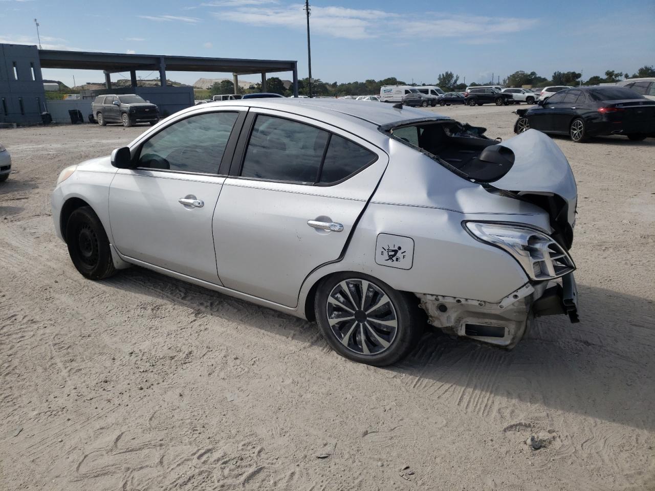 2012 Nissan Versa VIN 3N1CN7AP4CL896090 Copart auction photo, rear end / side damage thumbnail 2
