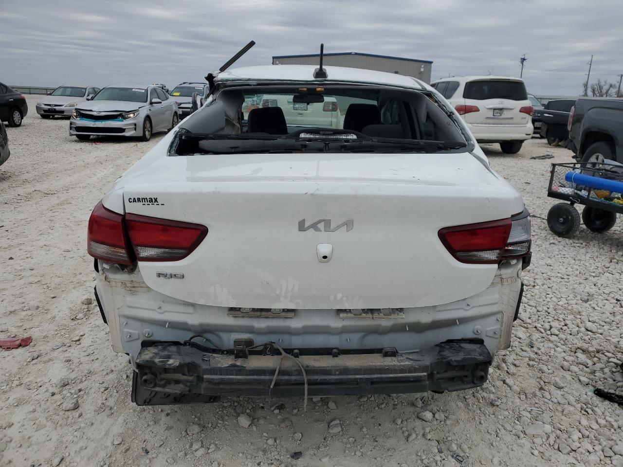 2022 KIA Rio VIN 3KPA24AD3NE478600 Copart auction photo, side / rear end damage thumbnail 6