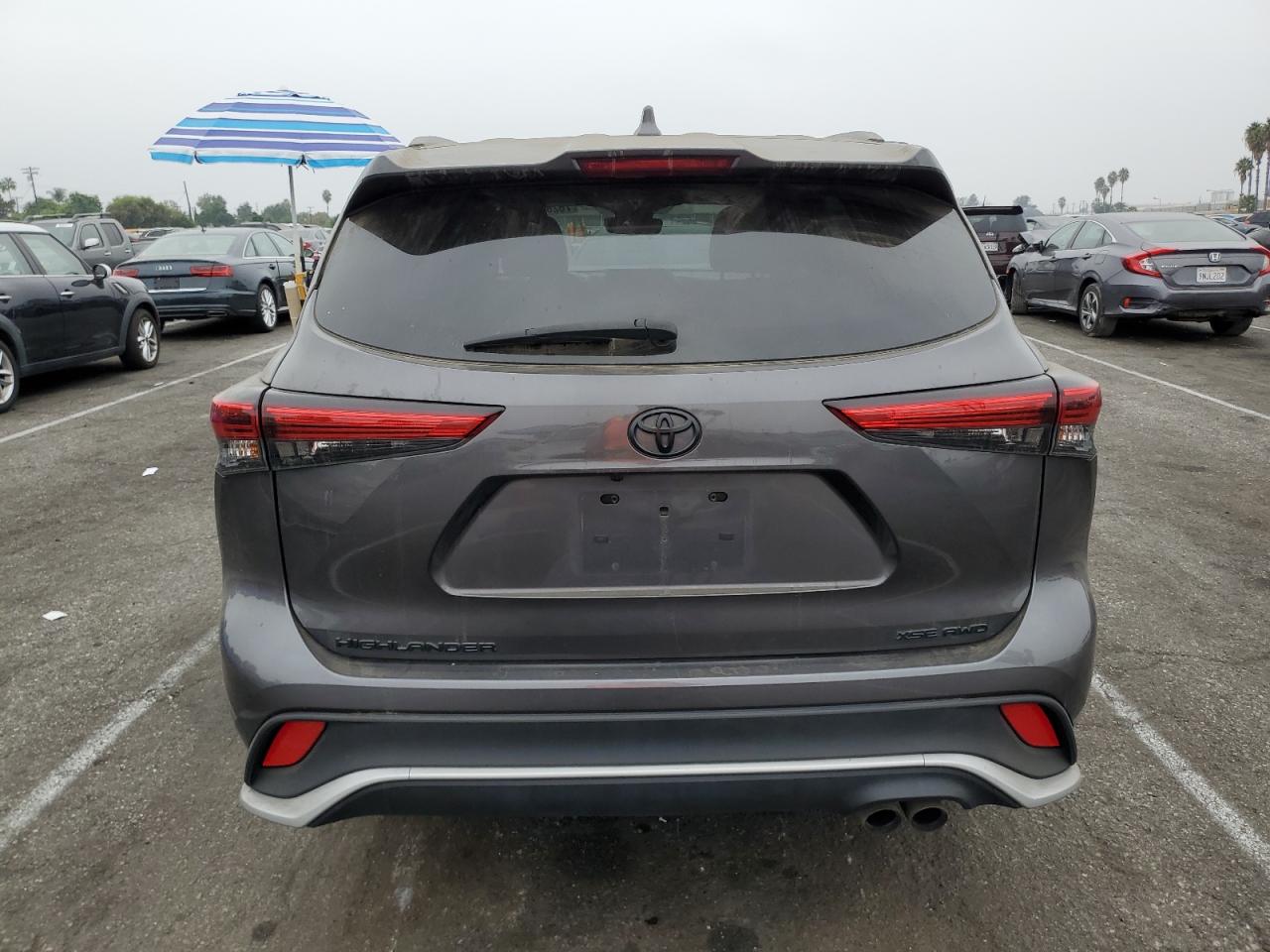 2021 Toyota Highlander VIN 5TDJZRBH8MS129110 Copart auction photo, frame damage / front end damage thumbnail 6