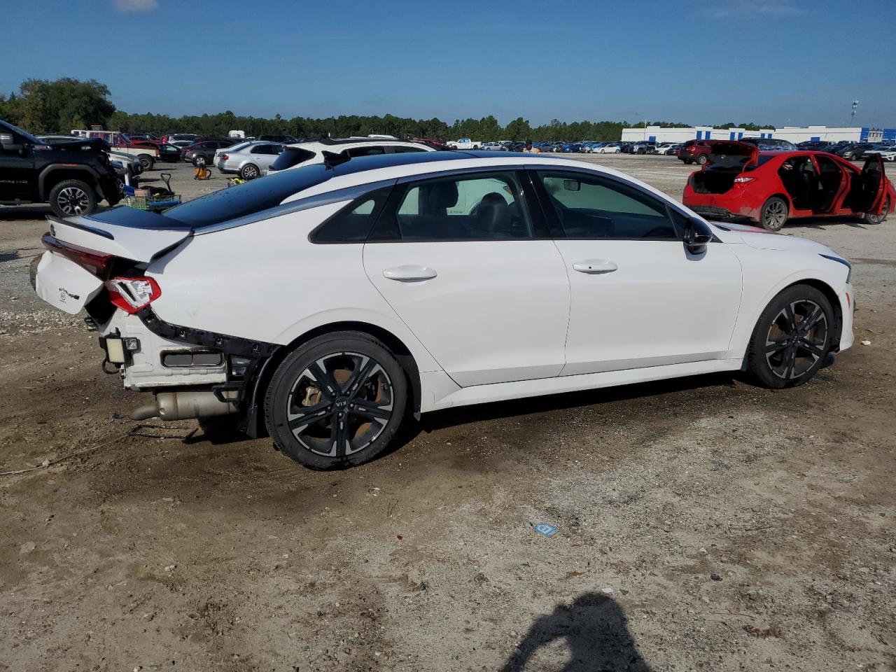 2021 KIA K5 VIN 5XXG64J25MG067525 Copart auction photo, rear end damage thumbnail 3