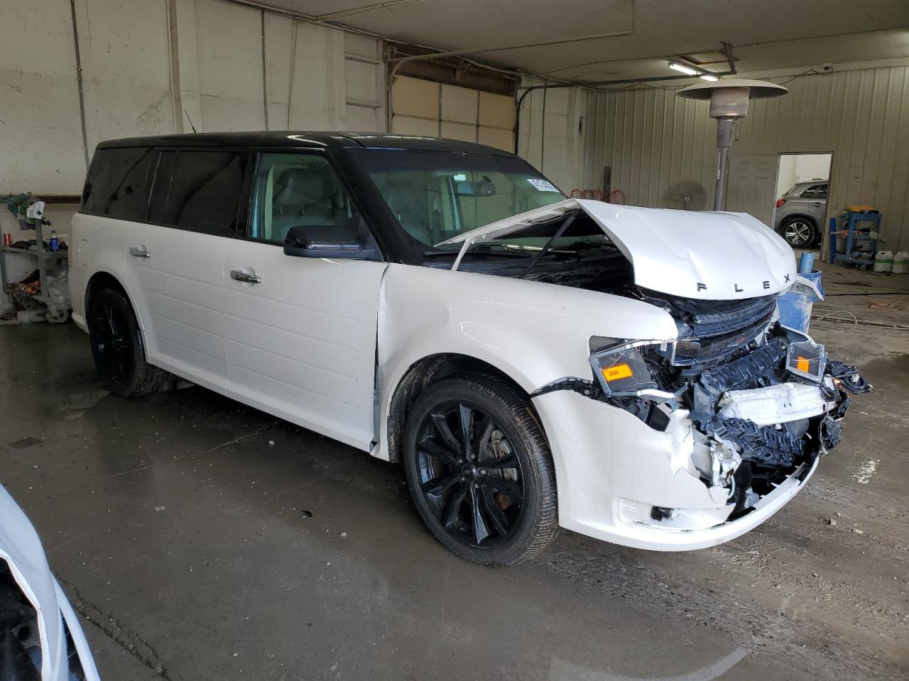 2018 Ford Flex VIN 2FMGK5C83JBA22402 Copart auction photo, front end damage thumbnail 4
