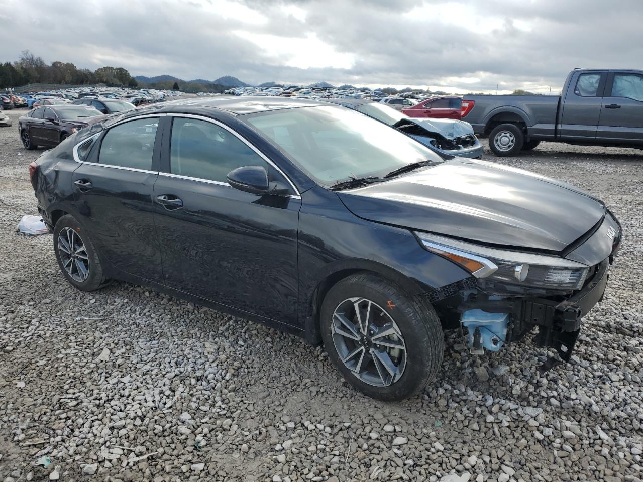 2022 KIA Forte VIN 3KPF34AD6NE471109 Copart auction photo, all over damage thumbnail 4
