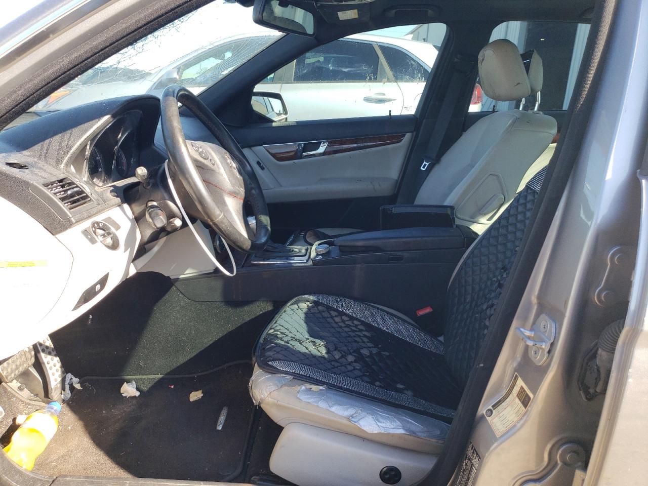 2011 Mercedes-Benz C-klasse VIN WDDGF5EB8BR170230 Copart auction photo, front end damage thumbnail 7
